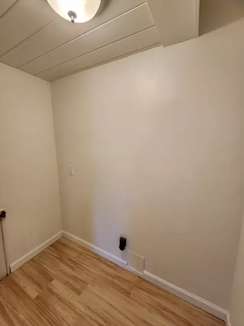 Other - 236 Pondview Dr, Springfield, MA 01118 photo 2 of 4