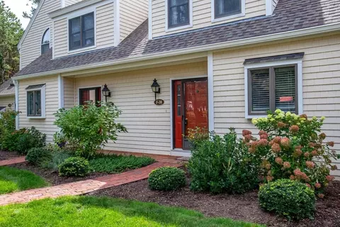 Exterior - 38 Shellback Way #38, Mashpee, MA 02649 photo 4 of 13