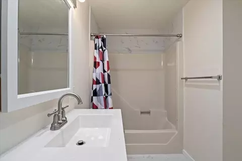 Bath - 38 Shellback Way #38, Mashpee, MA 02649 photo 2 of 2