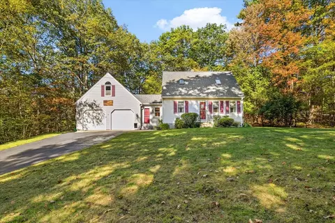 365 Mellen Rd, Winchendon, MA 01475