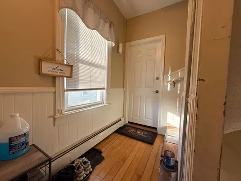 36 Palmer St, Fall River, MA 02724 photo 5
