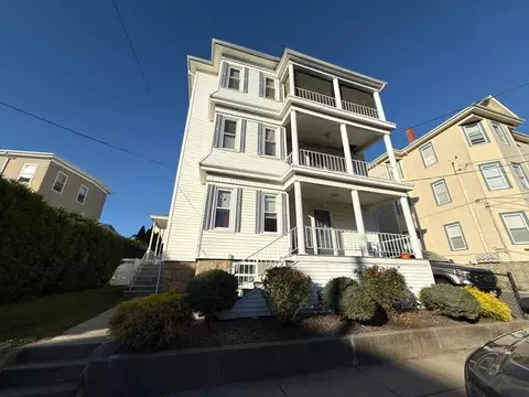 36 Palmer St, Fall River, MA 02724