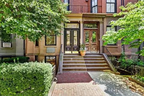 241 Beacon St #1A, Boston, MA 02116