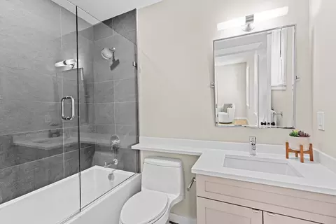 56-58 Perry St #4, Brookline, MA 02446 photo 10