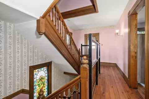 Entry Way - 196 Forest Park Ave, Springfield, MA 01108 photo 3 of 5