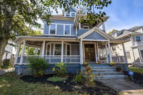 Exterior - 196 Forest Park Ave, Springfield, MA 01108 photo 3 of 7