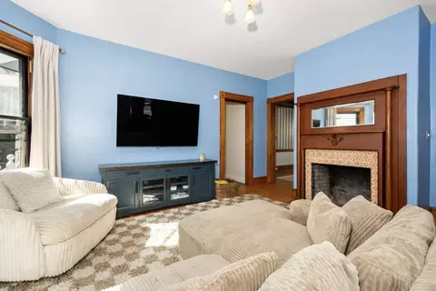 Living - 196 Forest Park Ave, Springfield, MA 01108 photo 4 of 4