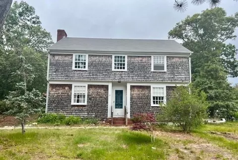 41 Woodland Rd, Chatham, MA 02659