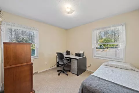 Bedroom - 6 Hingham Rd, Worcester, MA 01606 photo 3 of 6