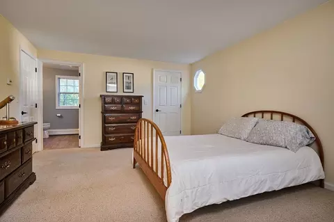 384 Spring St, Florence, MA 01062 photo 19