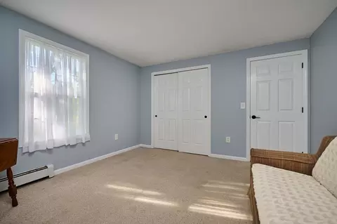 384 Spring St, Florence, MA 01062 photo 24