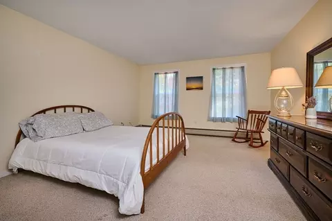 384 Spring St, Florence, MA 01062 photo 20