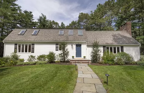 41 River Rdg, Sudbury, MA 01776