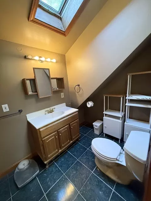 11 Margin St, Worcester, MA 01604 photo 32
