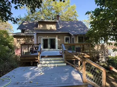 11 Margin St, Worcester, MA 01604