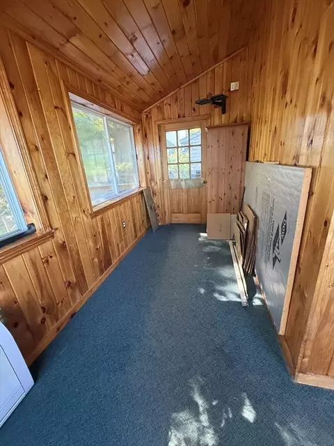 11 Margin St, Worcester, MA 01604 photo 18