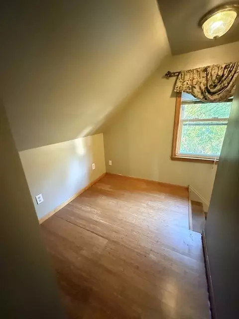 11 Margin St, Worcester, MA 01604 photo 23