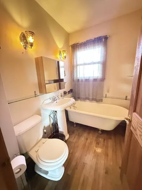 11 Margin St, Worcester, MA 01604 photo 21