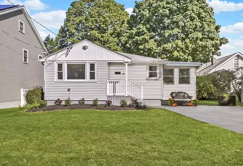 97 Milner St, Waltham, MA 02451