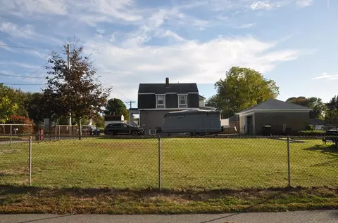Exterior - 57 Crompton St, Acushnet, MA 02743 photo 7 of 7