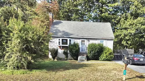 92 Leah Dr, Brockton, MA 02301