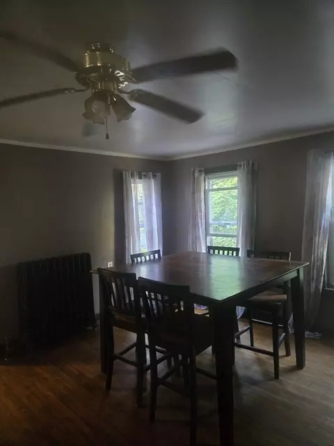 Dining - 72 Maple St, Warren, MA 01083 photo 1 of 1