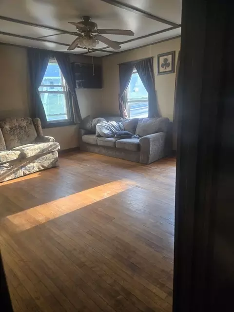 Living - 72 Maple St, Warren, MA 01083 photo 2 of 3
