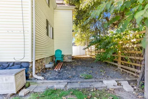 14 2 Hampshire St # -1, Danvers, MA 01923 photo 30