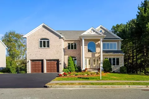 116 Raffaele Dr, Waltham, MA 02452
