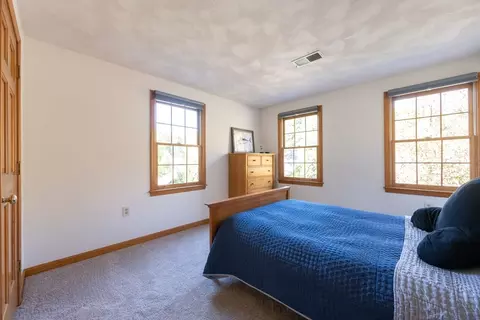 15 Ribero Dr, Franklin, MA 02038 photo 32
