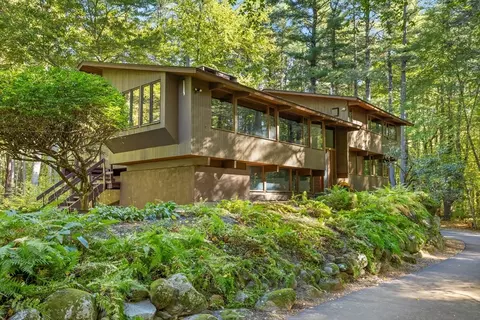 59 Fern Ln, Carlisle, MA 01741