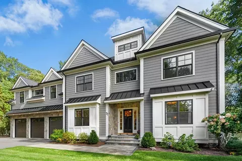 71 Webb St, Lexington, MA 02420