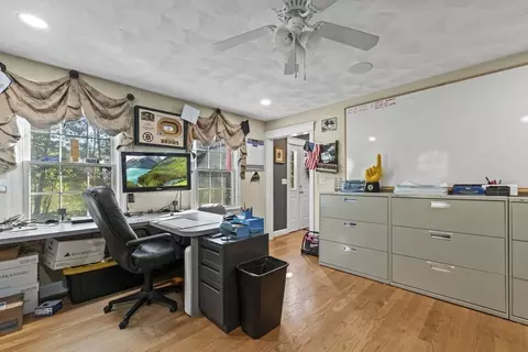 170 E Richardson Rd, Dracut, MA 01826 photo 16