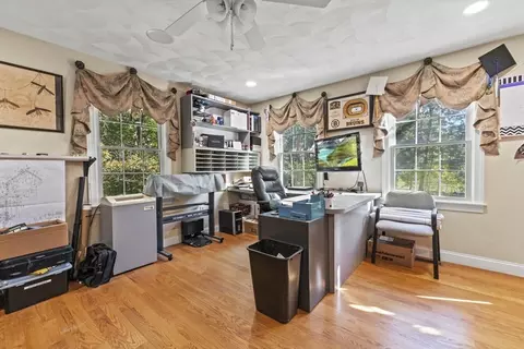 170 E Richardson Rd, Dracut, MA 01826 photo 15