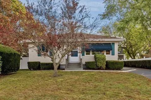 362 Prescott St, New Bedford, MA 02745