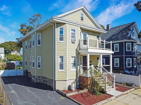 47 Marshall St, Medford, MA 02155