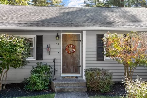 31 Mohawk Dr, Acton, MA 01720 photo 2