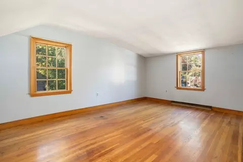 Bedroom - 57 Wescroft Rd, Reading, MA 01867 photo 4 of 5