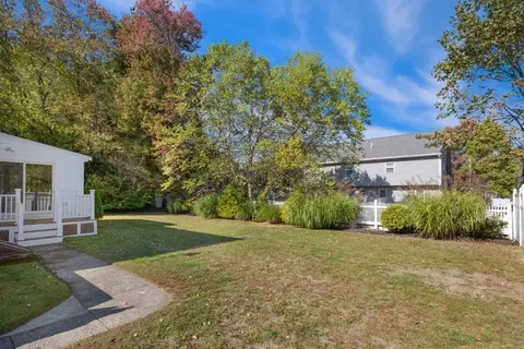 Exterior - 57 Wescroft Rd, Reading, MA 01867 photo 5 of 7