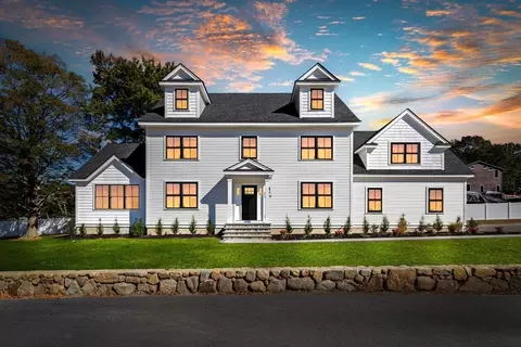 199 Nahant St, Wakefield, MA 01880