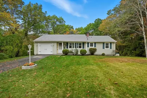 88 Turners Falls Rd, Montague, MA 01376