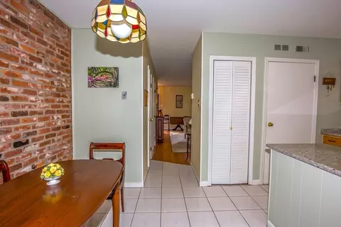 52 Smithfield Ct #52, Springfield, MA 01108 photo 7