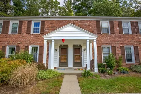 52 Smithfield Ct #52, Springfield, MA 01108 photo 2