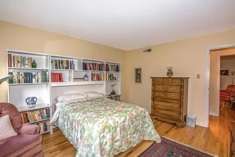 52 Smithfield Ct #52, Springfield, MA 01108 photo 17