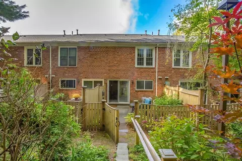 52 Smithfield Ct #52, Springfield, MA 01108 photo 24