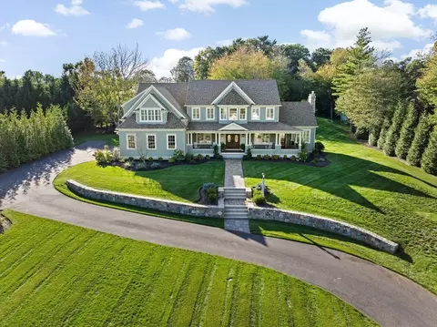 37 Tara Dr, Norwell, MA 02061