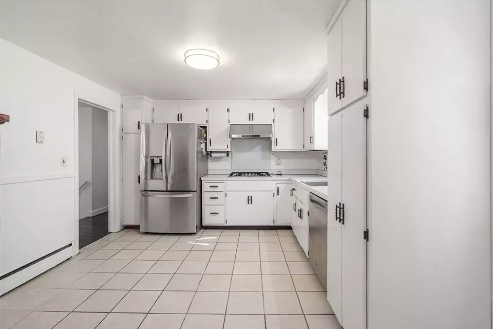 Kitchen - 102 Smith Dr, Westwood, MA 02090 photo 2 of 2