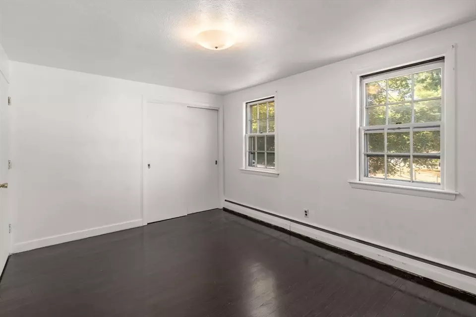 Bedroom - 102 Smith Dr, Westwood, MA 02090 photo 4 of 4