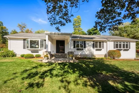 56 Meadowview Rd, North Andover, MA 01845