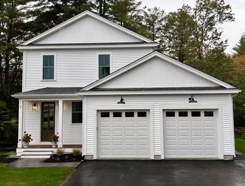 7 Mill Park Pl #7, Westford, MA 01886